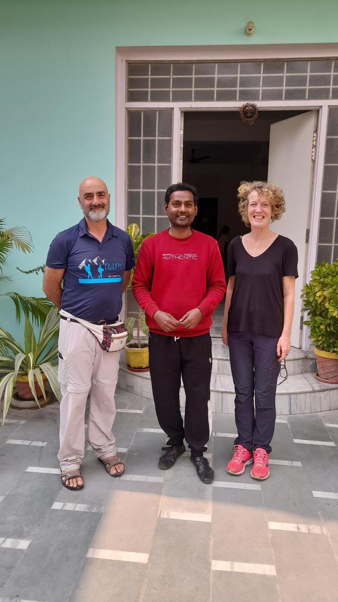 Kanak Home Stay Varanasi Esterno foto